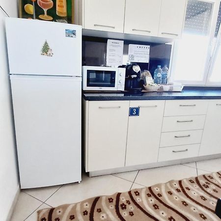Guesthouse Bela 티라나 외부 사진
