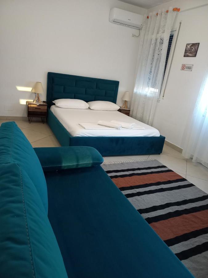 Guesthouse Bela 티라나 외부 사진