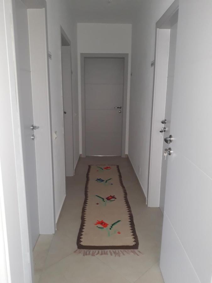 Guesthouse Bela 티라나 외부 사진