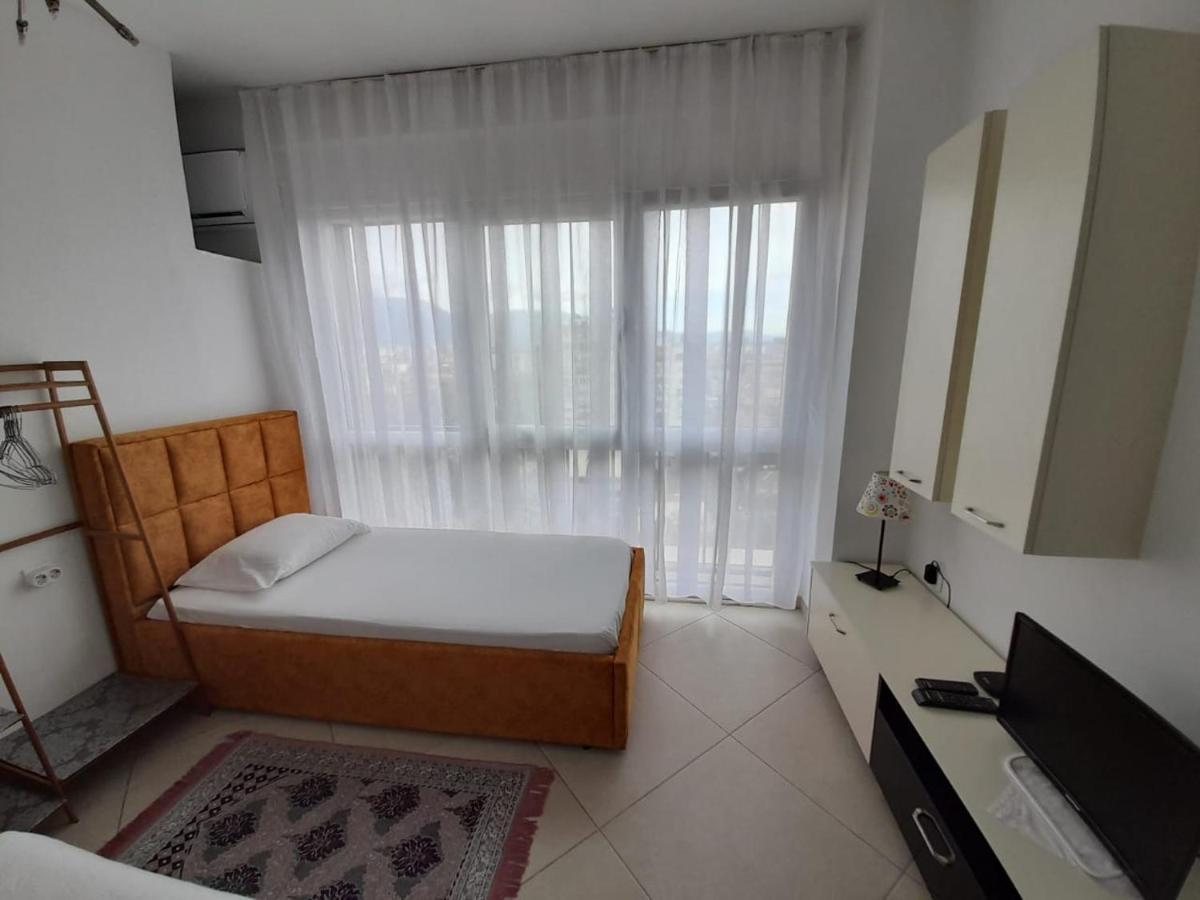 Guesthouse Bela 티라나 외부 사진
